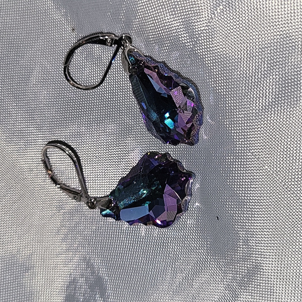 Purple Crystal Drop Earrings Bnwot